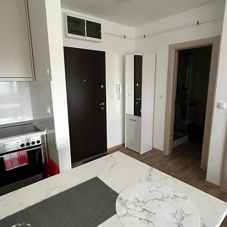 Stan Na Dan Indjija Couette-café Indija